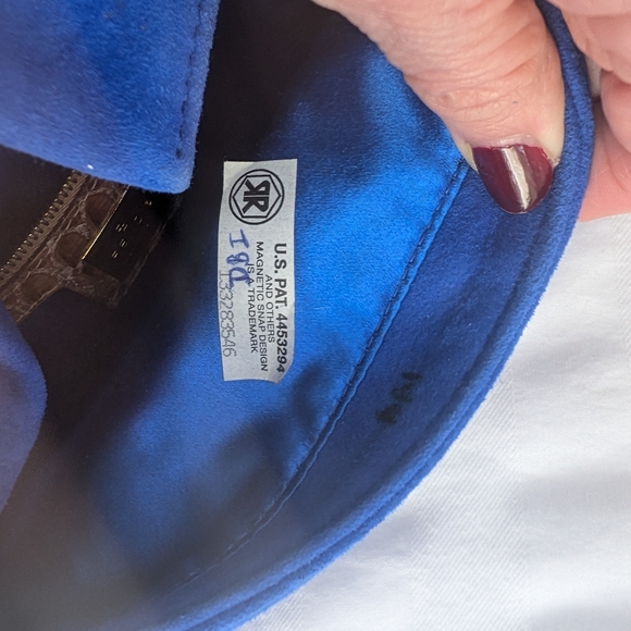 Fendi Vintage Blue Embroidered Bag with Snake Print Strap - Picture 4 of 9